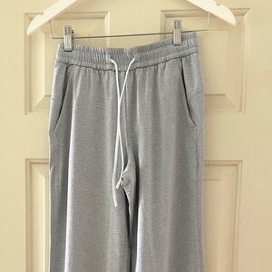 Lululemon Athletica Soft Jersey Straight Leg Pant - Light Heather Grey - Size 2
